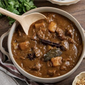 Slow Cooker Beef Massaman Curry
